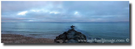 “inkwell beach jetty panorama”
-oak bluffs-